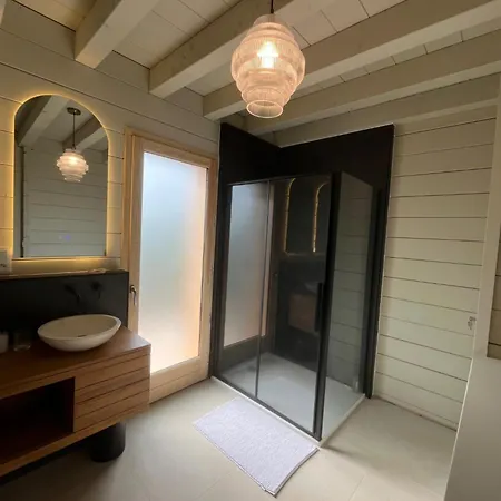 Coeur Cevennes Wooden Chalet